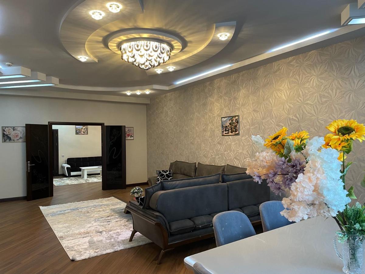 Meqafun Sea View Apartment Baku Exteriör bild